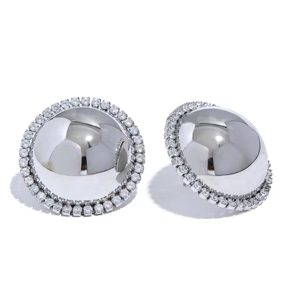 ◾️Silver Bling Cubic Zirconia Round Big Stud Earrings - Picture 2 of 11